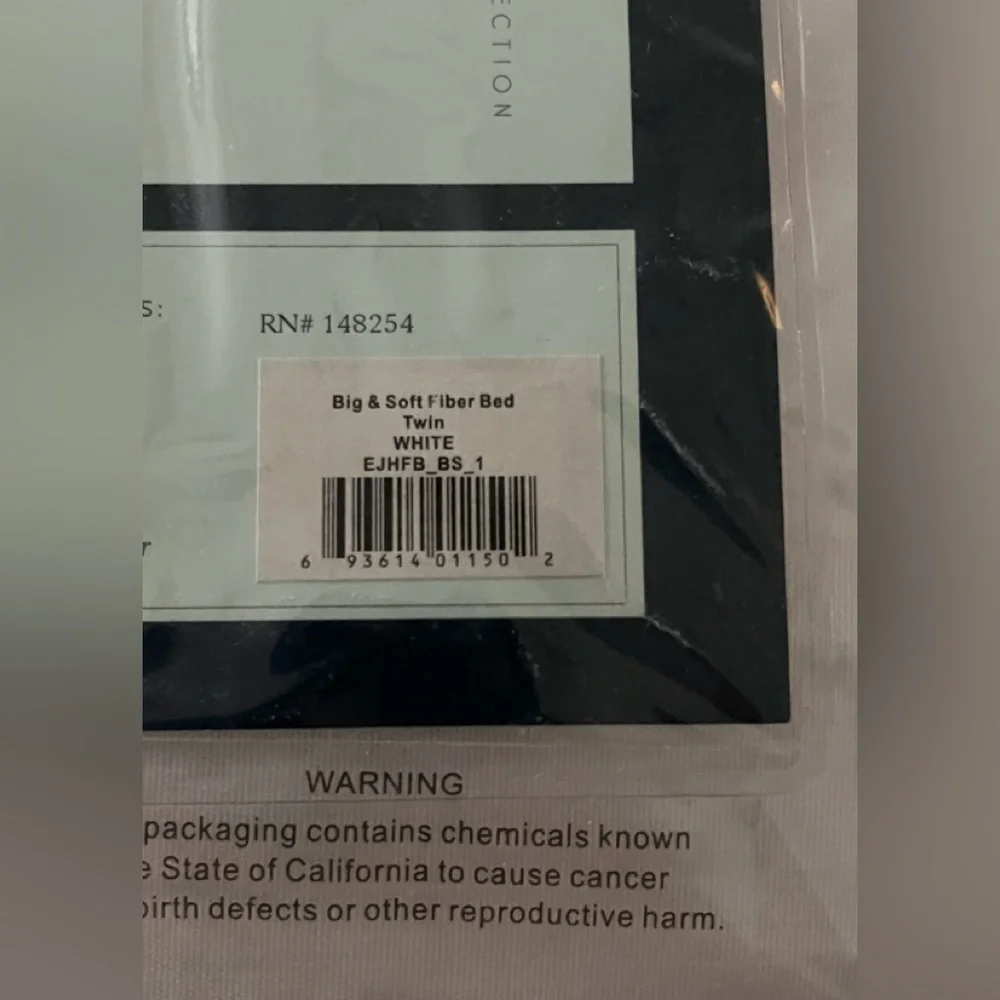 NWT Ella Jayne Big & Soft TWIN mattress pad.